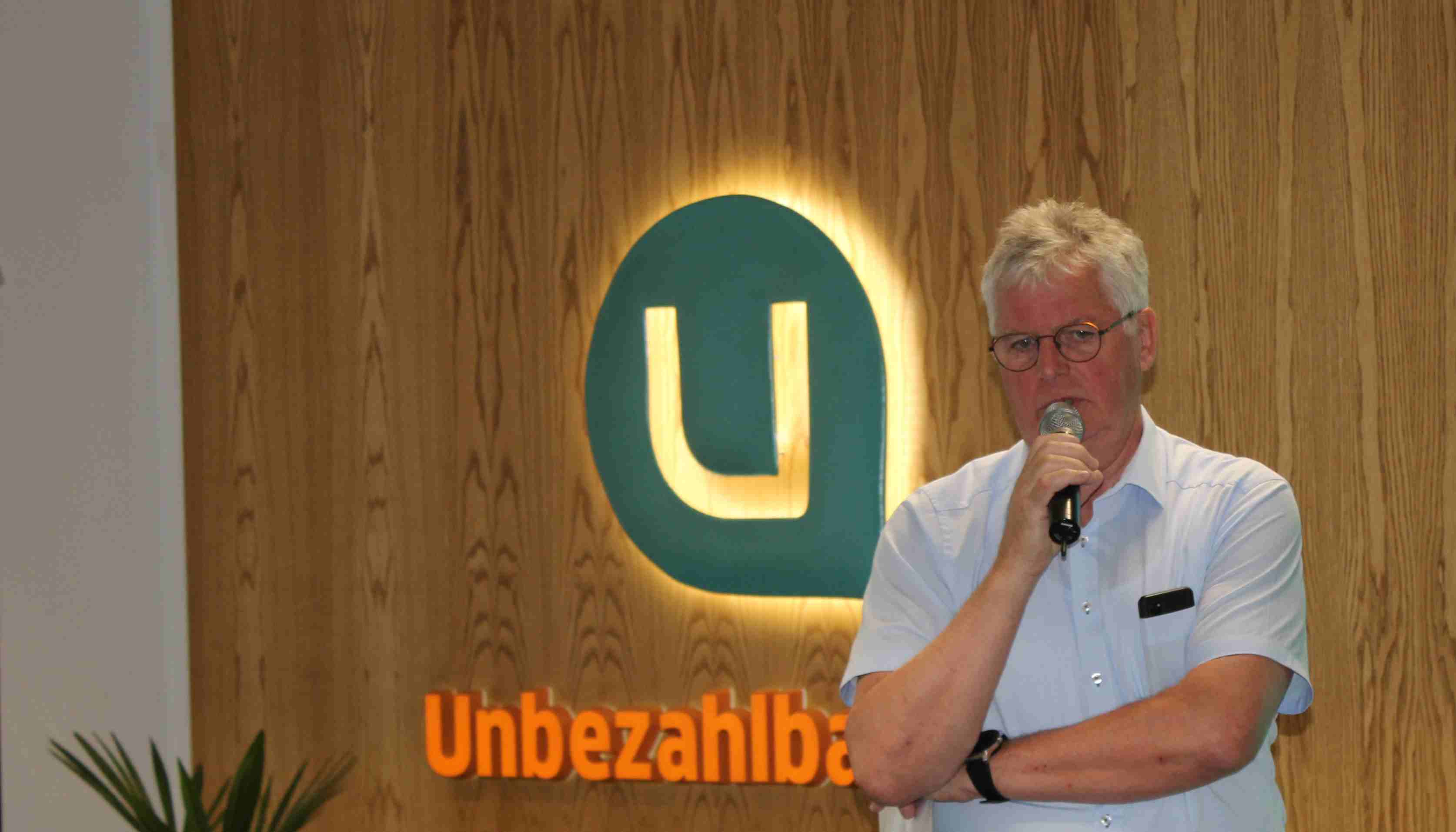 Eine UnbezahlbarLounge für das Unbezahlbarland